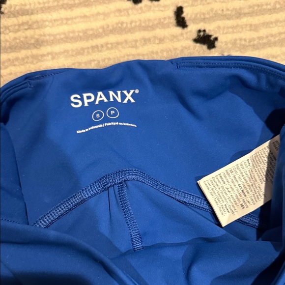 SPANX booty boost leggings - Picture 3 of 3